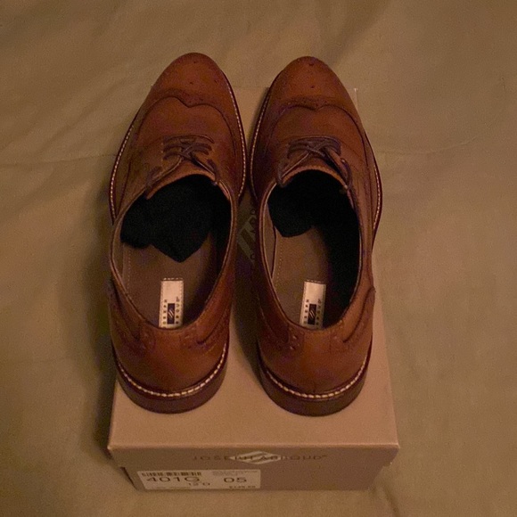 Joseph Abboud Lace Wingtip used color brown size 12 with new box - Picture 5 of 8